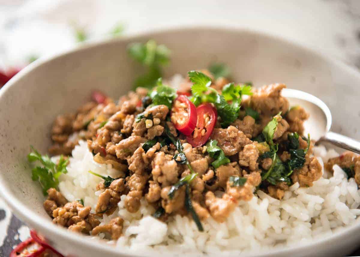 A fantastic Thai Stir Fry Sauce used to make a quick easy Thai Stir Fry using chicken, turkey or pork - ground or bite size pieces. Classic REAL Thai, super fast healthy dinner! recipetineats.com